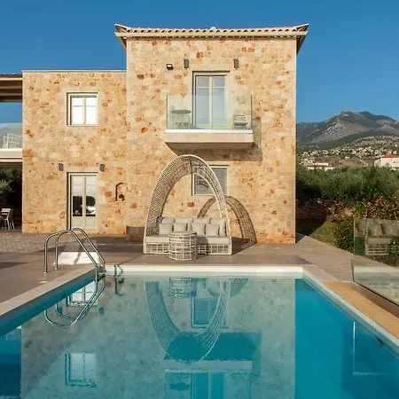 Katergo Luxury Villa *