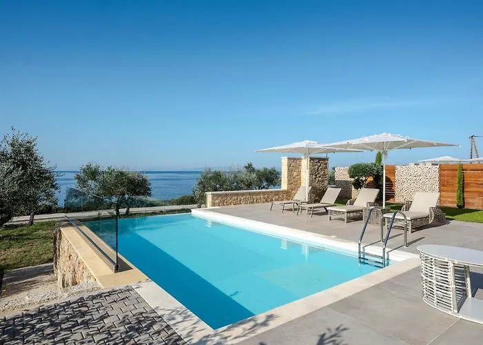 Katergo Luxury Villa *