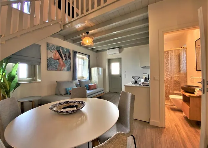 Katergo Luxury Villa *
